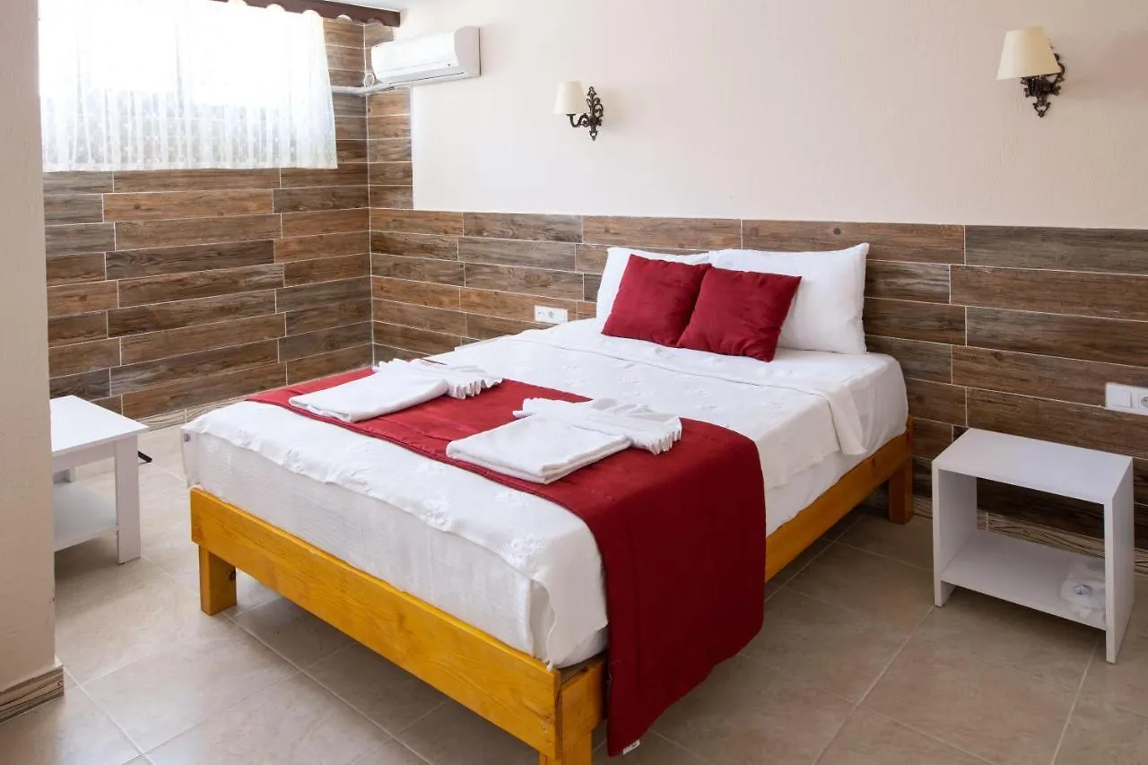 Surya Butık Otel Alaçatı