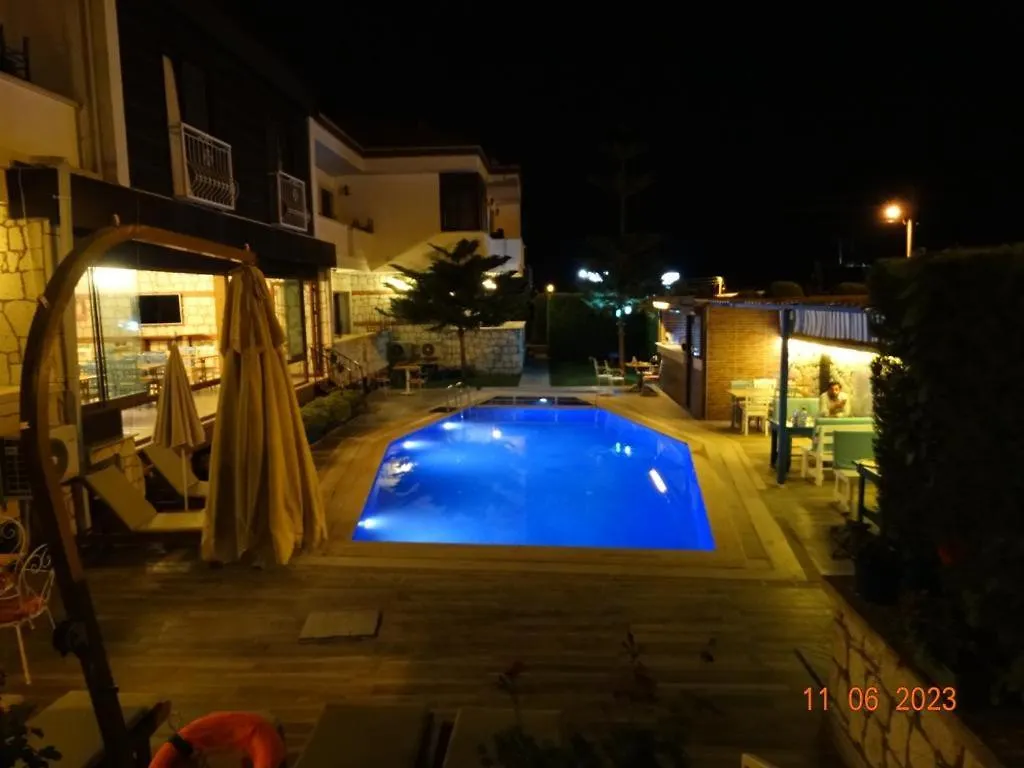 Surya Butık Otel Alaçatı 2*,  Türkiye